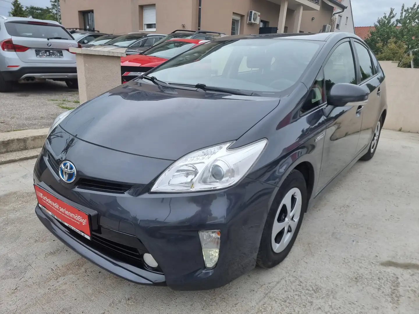 Toyota Prius Prius 3 Facelift 1,8 VVT-i Hybrid Grau - 1