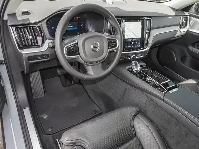 Volvo V60 view 10