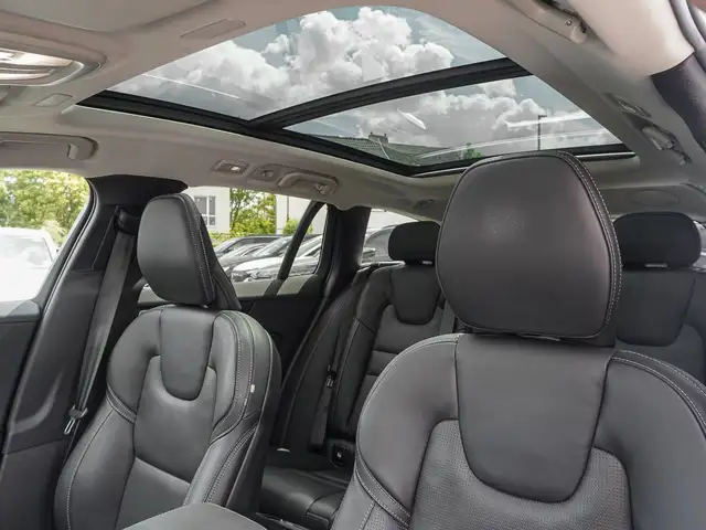 Volvo V60 view 8