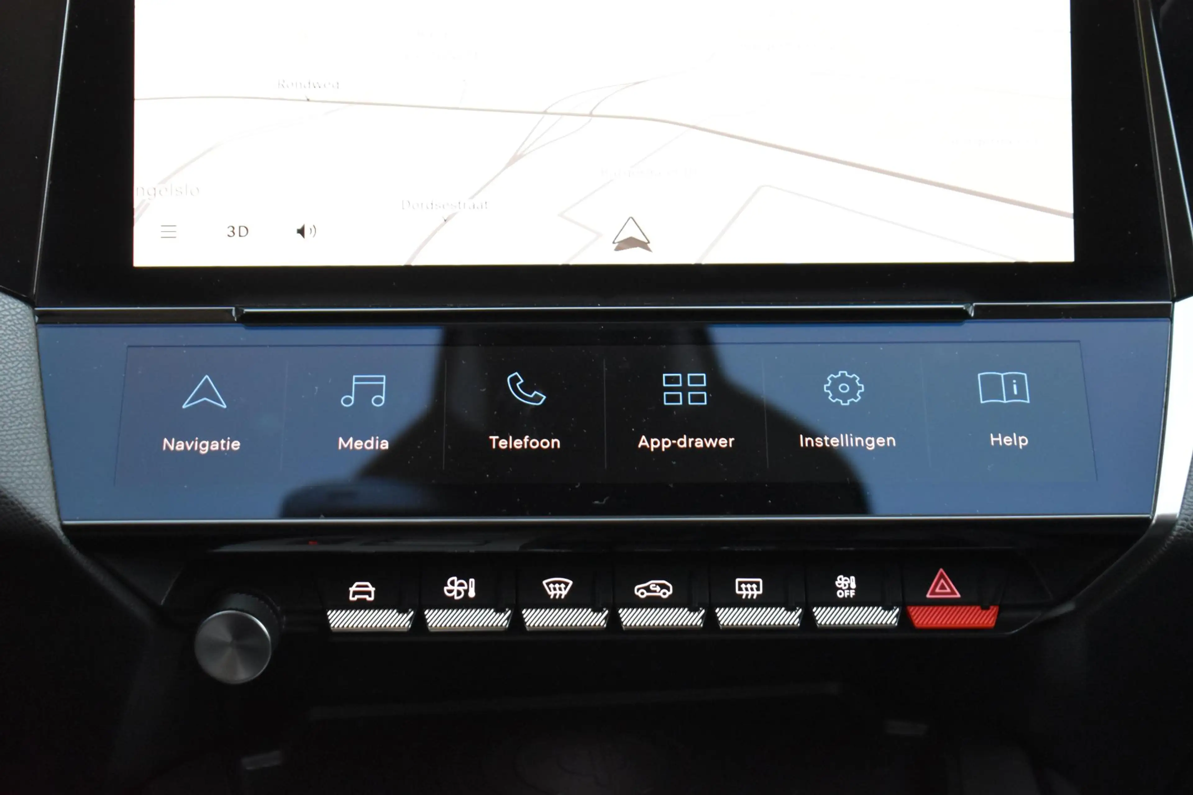 Peugeot 408 1.2 130pk ECC LMV LECD NAVI — photo 25
