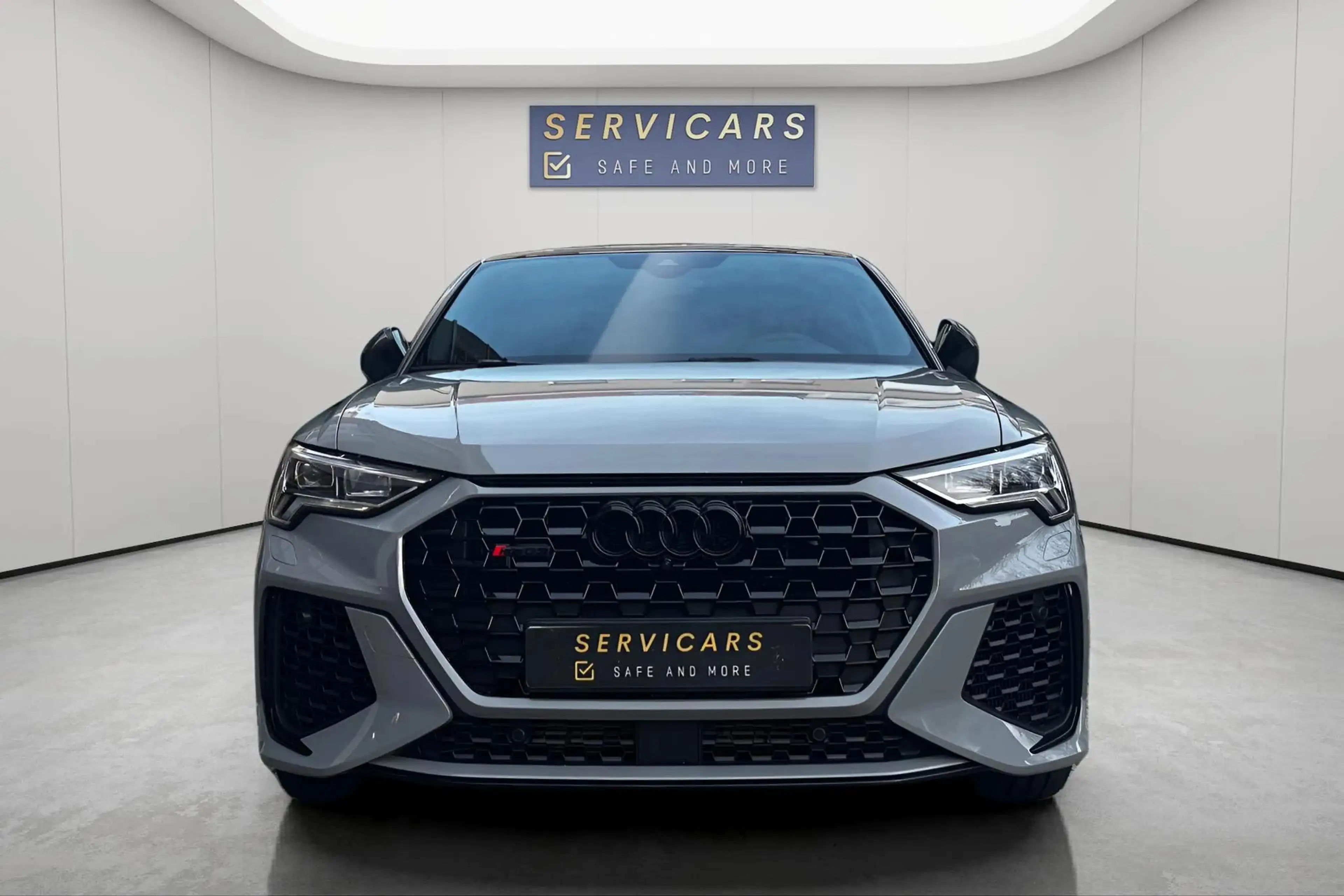 Audi RS Q3 Sportback 2.5 TFSI Quattro / PANO / GARANTIE AUDI — photo 2