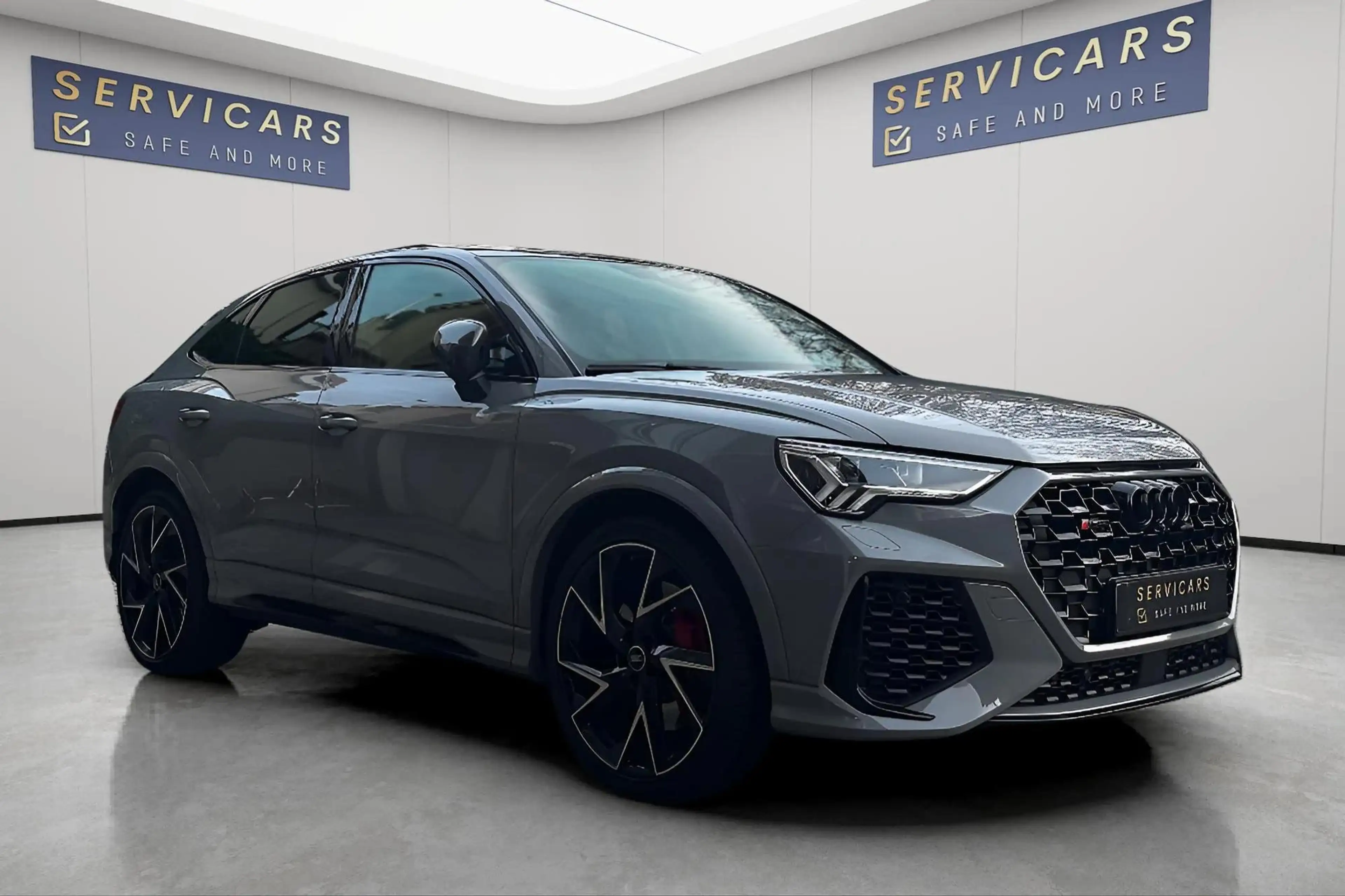 Audi RS Q3 Sportback 2.5 TFSI Quattro / PANO / GARANTIE AUDI — photo 3