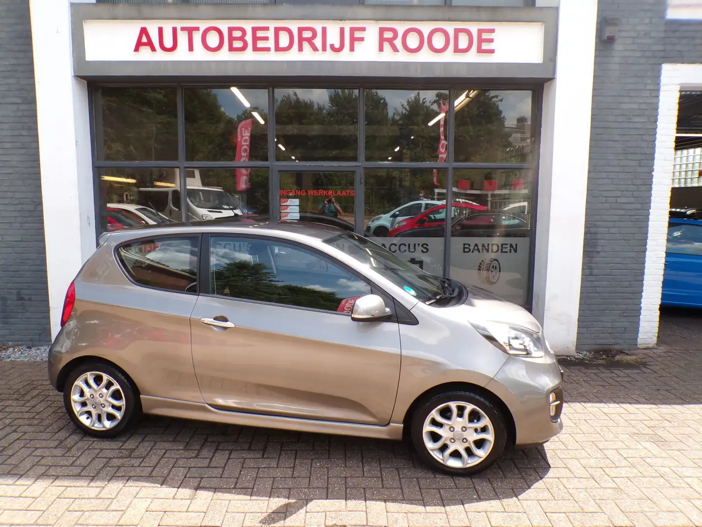 Kia Picanto 1.2 CVVT Sport + NIEUWE APK , TOP STAAT! Grijs - 1