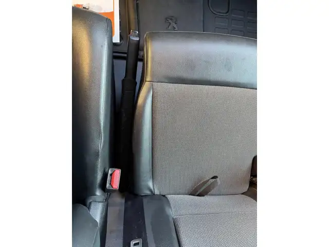 Peugeot Expert view 27