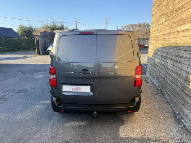 Peugeot Expert view 4