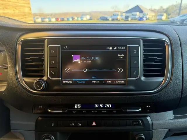 Peugeot Expert view 23