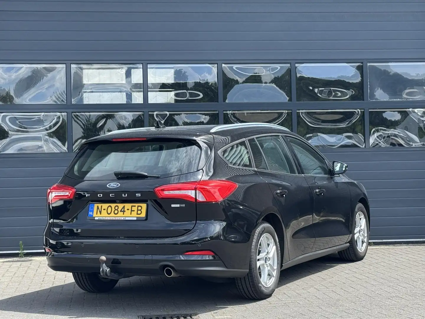 Ford Focus WAGON 1.0 ECOBOOST HYBRID TREND EDITION BUSINESS I Zwart - 2