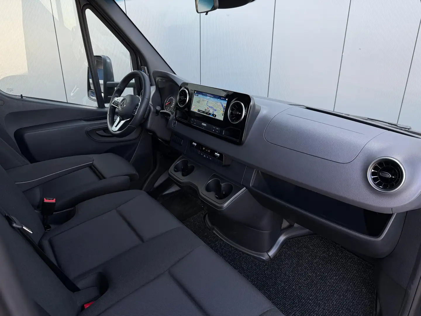 Mercedes-Benz Sprinter 519CDI V6 | 190PK | Luchtvering | Tijhof | 29.543K Gris - 2