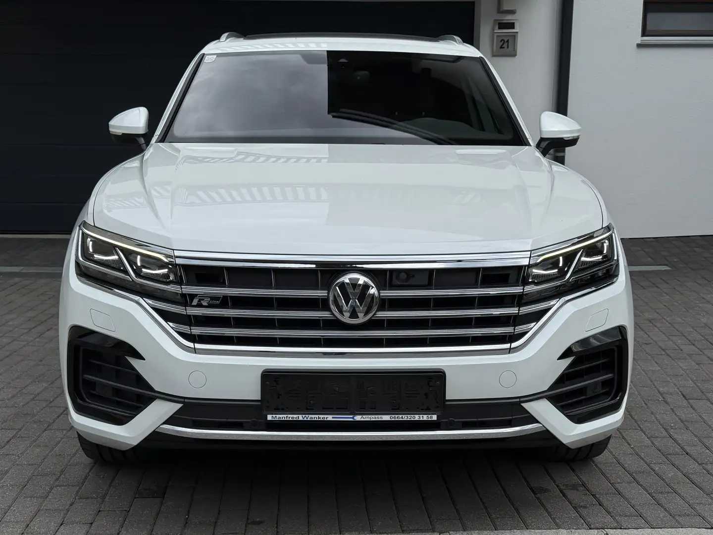 Volkswagen Touareg R-Line 4Motion   MEGA VOLL Bianco - 1