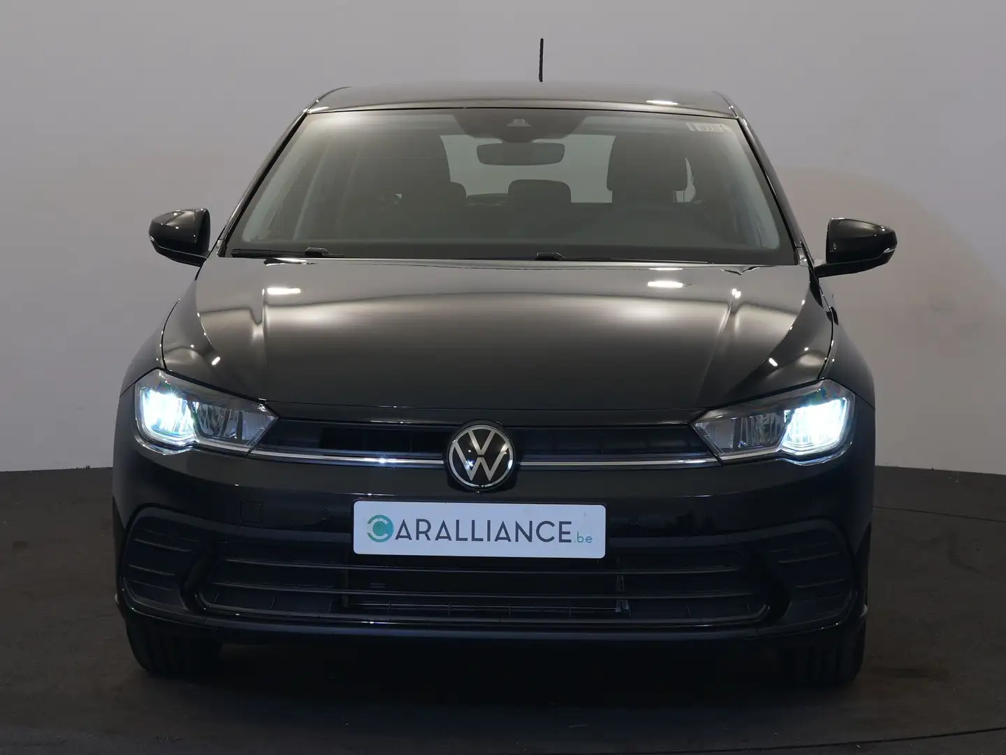 Volkswagen Polo 1.0MPI|LED|NAVbyAPP|SGS.CH|PDC|Lane+FrontAssist Zwart - 2