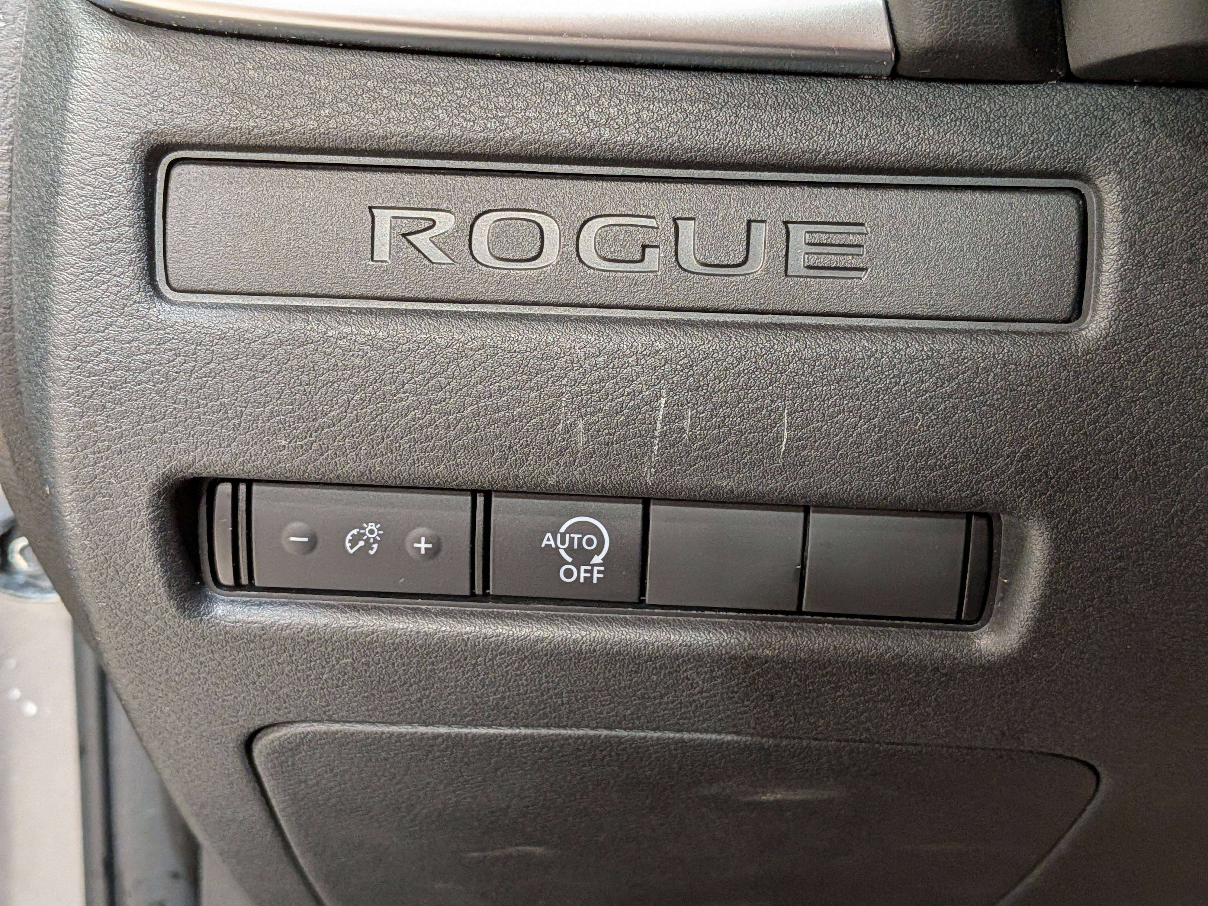 Nissan Rogue 2024