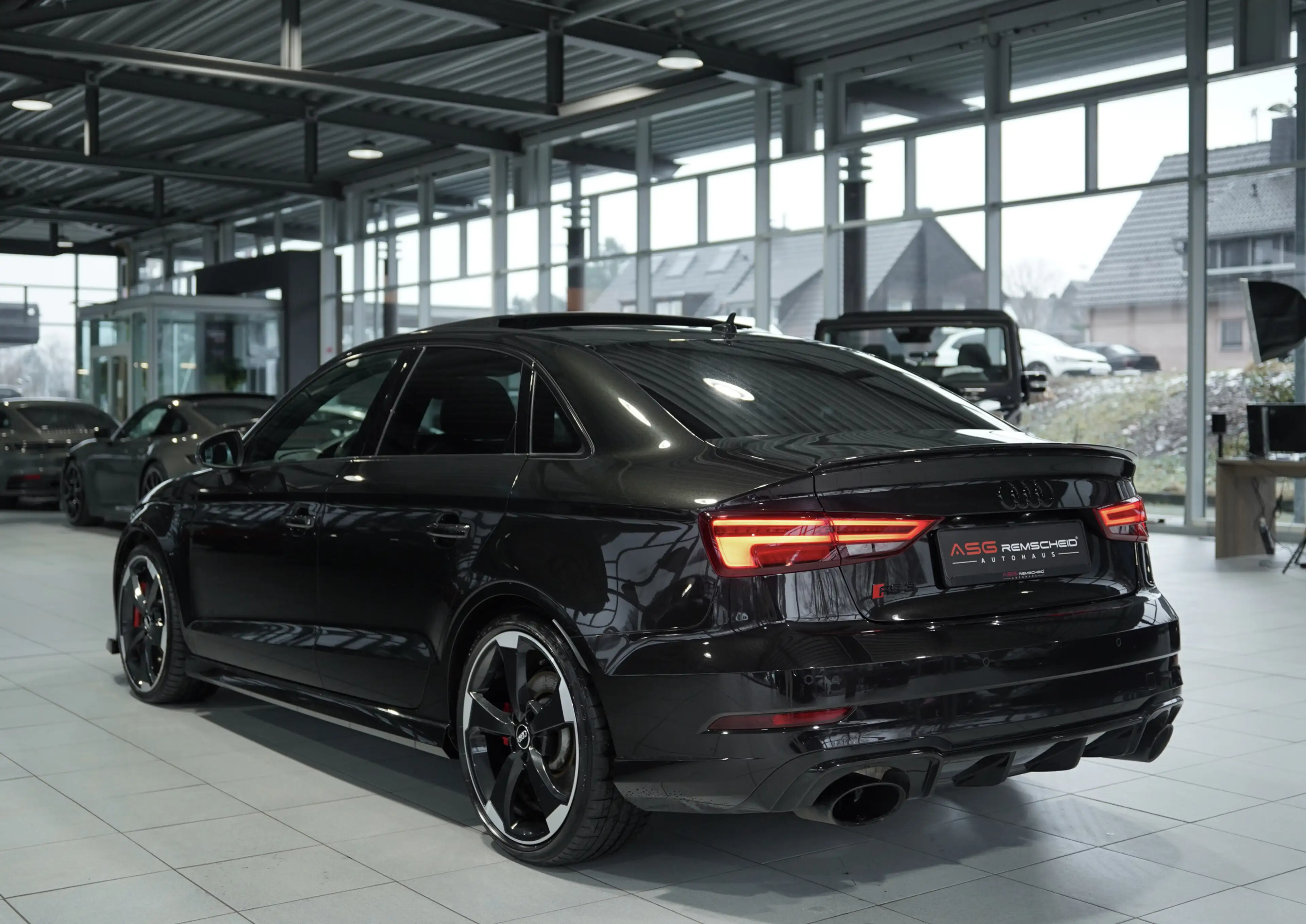 Audi RS3 q. Limousine *B&O *Pano *19 *Virtual *NOOPF — photo 11