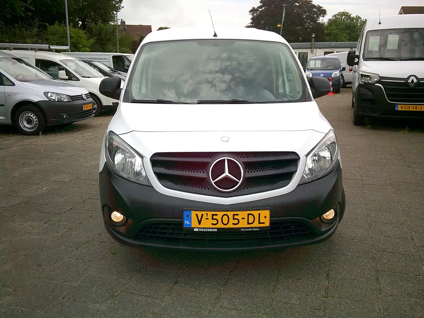 Mercedes-Benz Citan 108 CDI BlueEFFICIENCY Kort VOORZIEN VAN AIRCO+CRU Wit - 2