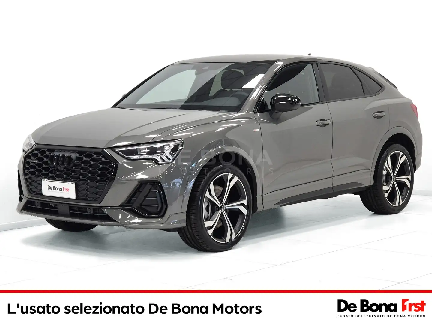 Audi Q3 sportback 40 2.0 tdi identity black quattro 193cv Grau - 1