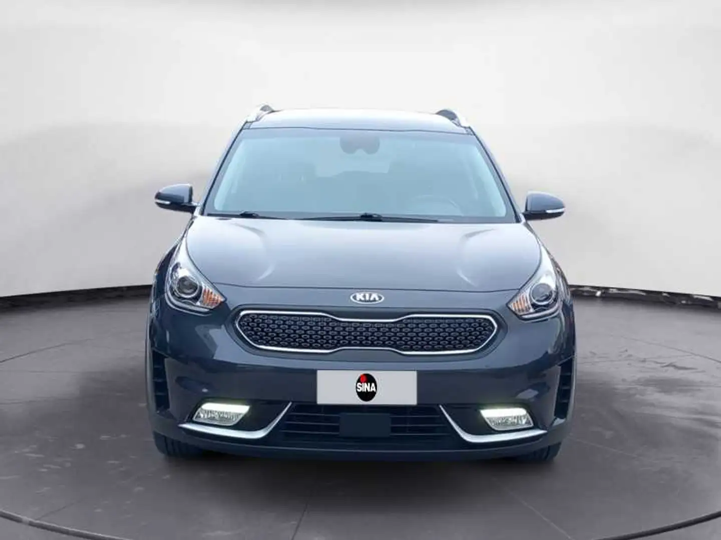 Kia Niro 1.6 gdi hev Energy dct Gris - 2