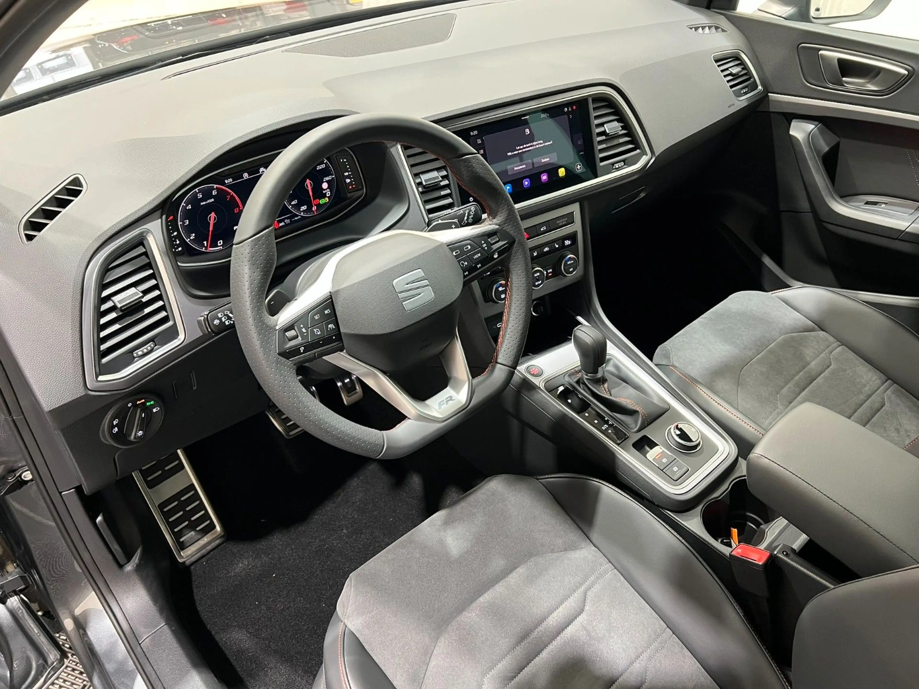 SEAT Ateca 1.5 TSI FR DSG — photo 15