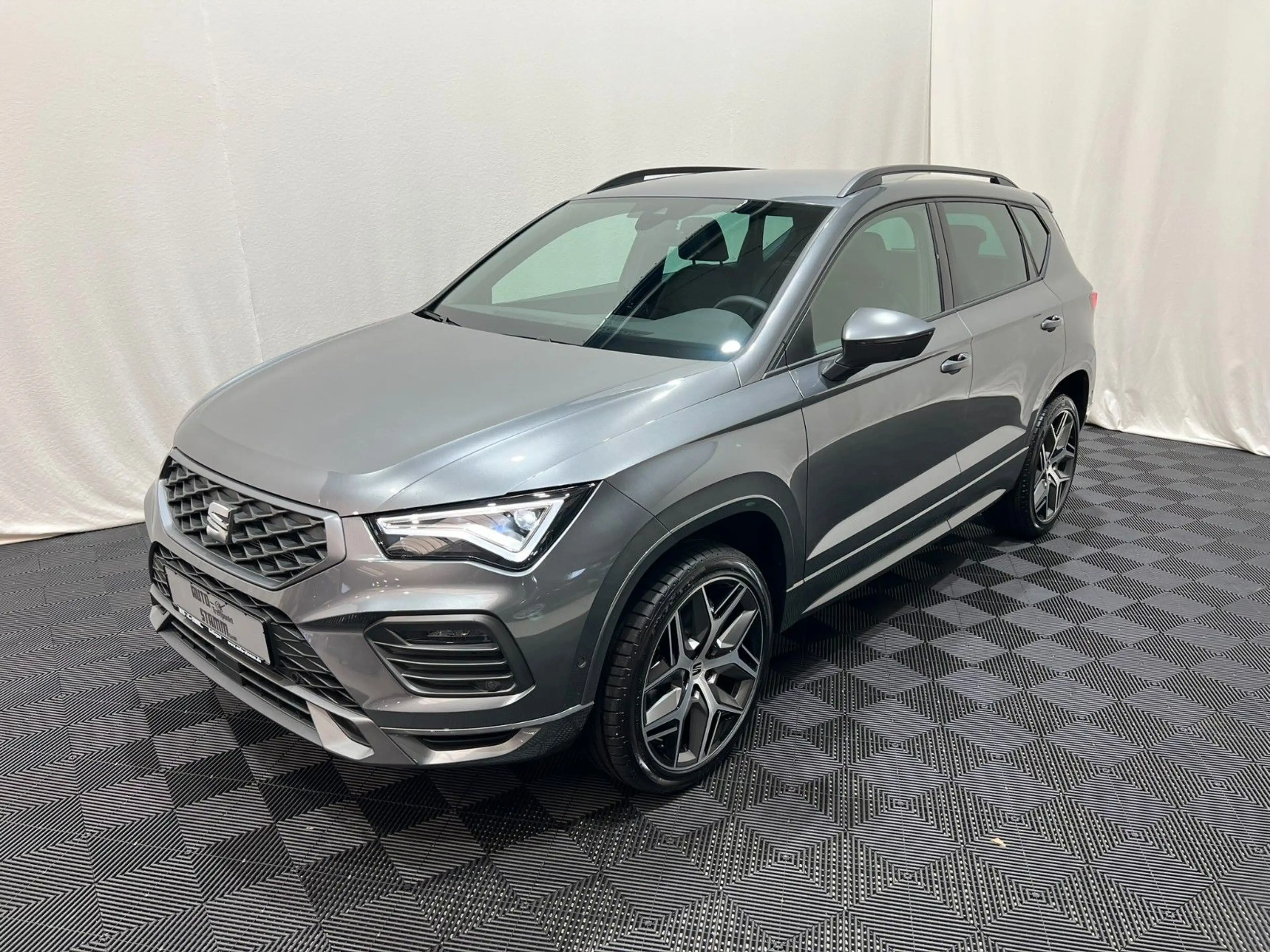 SEAT Ateca 1.5 TSI FR DSG — photo 2