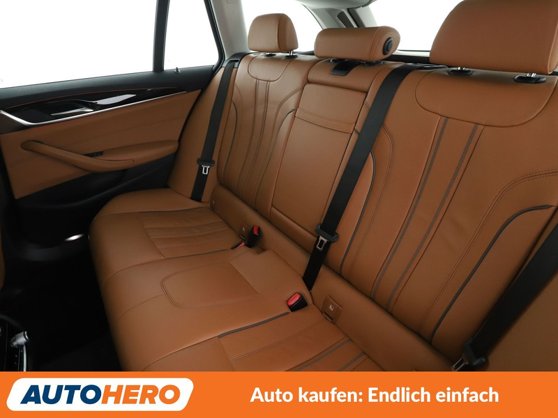 BMW 540 540i xDrive Luxury Line Aut.*NAVI*HUD*ACC*LED*CAM* — photo 14
