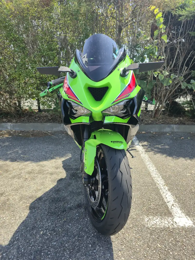 Kawasaki Ninja ZX-6R Vert - 2