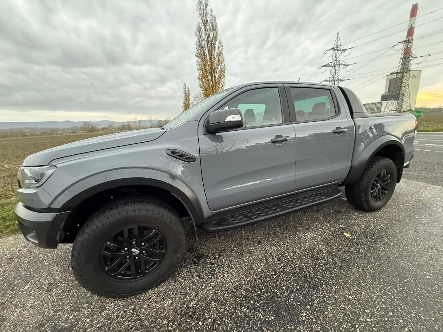 Ford Ranger Raptor Grau - 2