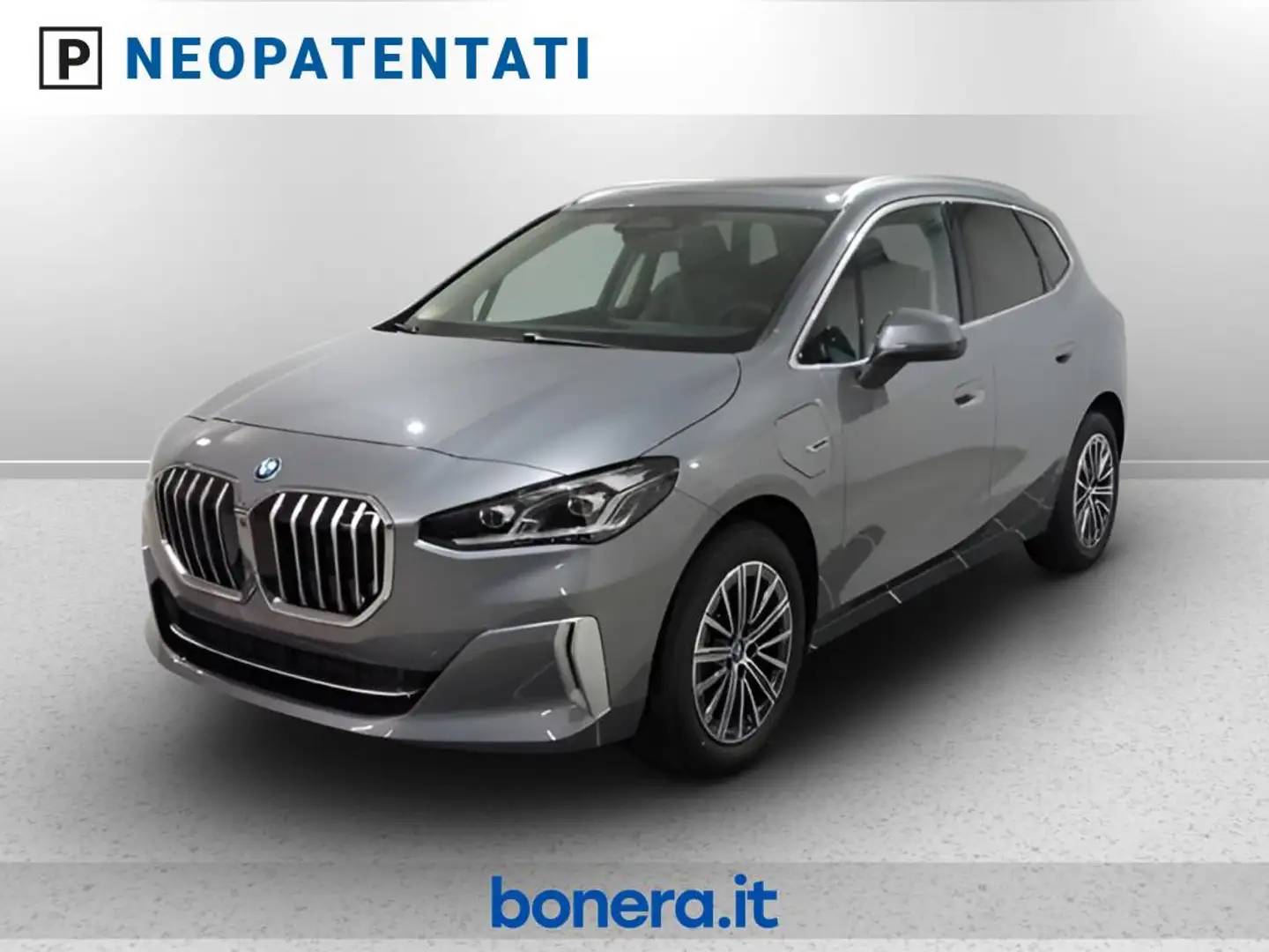 BMW 225 e Active Tourer xdrive Luxury auto Grigio - 1