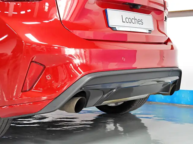 Ford Focus view 10