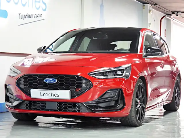 Ford Focus view 4