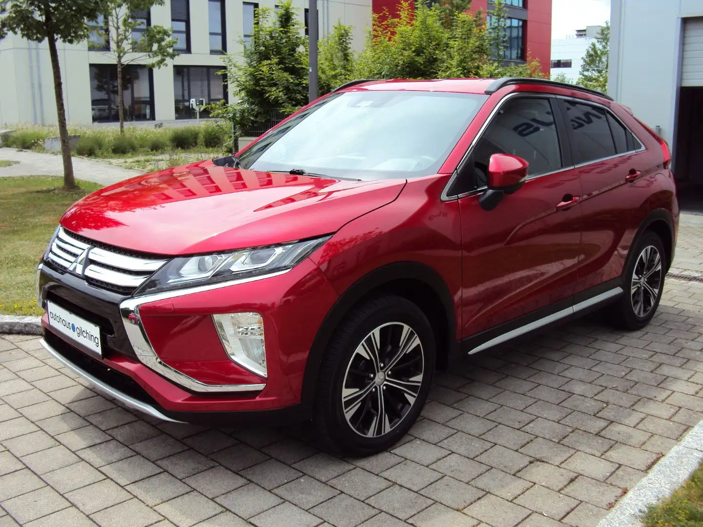 Mitsubishi Eclipse Cross Diamant Edition+ 4WD AHK LED Rot - 2