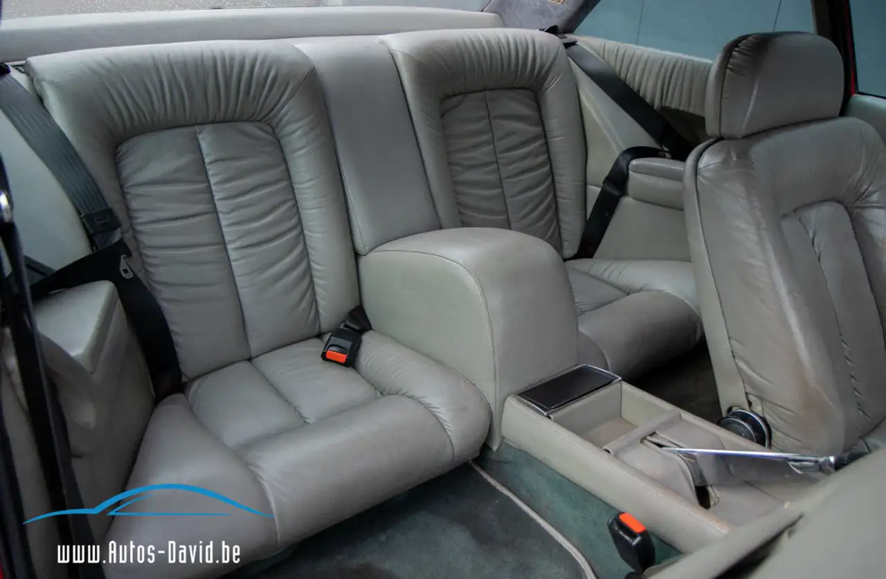 Ferrari 400 i Coupé 4.8 V12 Manueel F101CL / OLDTIMER / AIRCO, foto 6