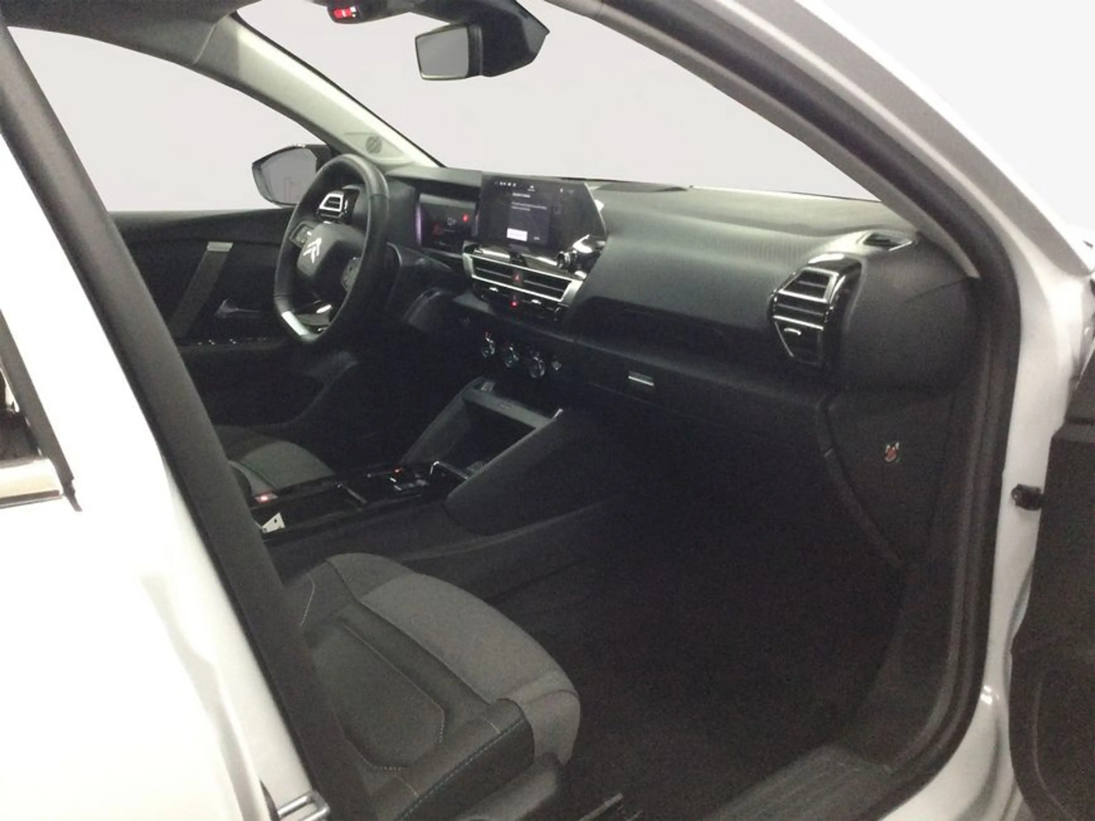 Citroen C4 X PureTech 130 Stop&Start EAT8 MAX 96 kW, 4-tür — photo 9