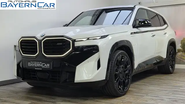 BMW XM