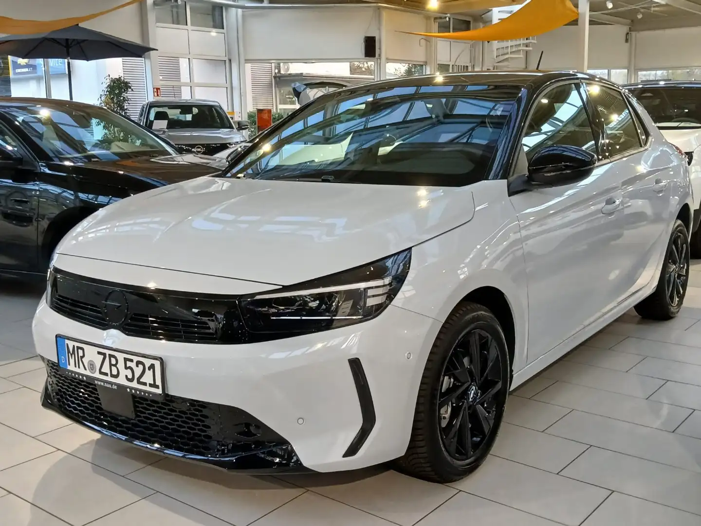 Opel Corsa GS. 1.2 Direct inkl. Big Deal Weiß - 2