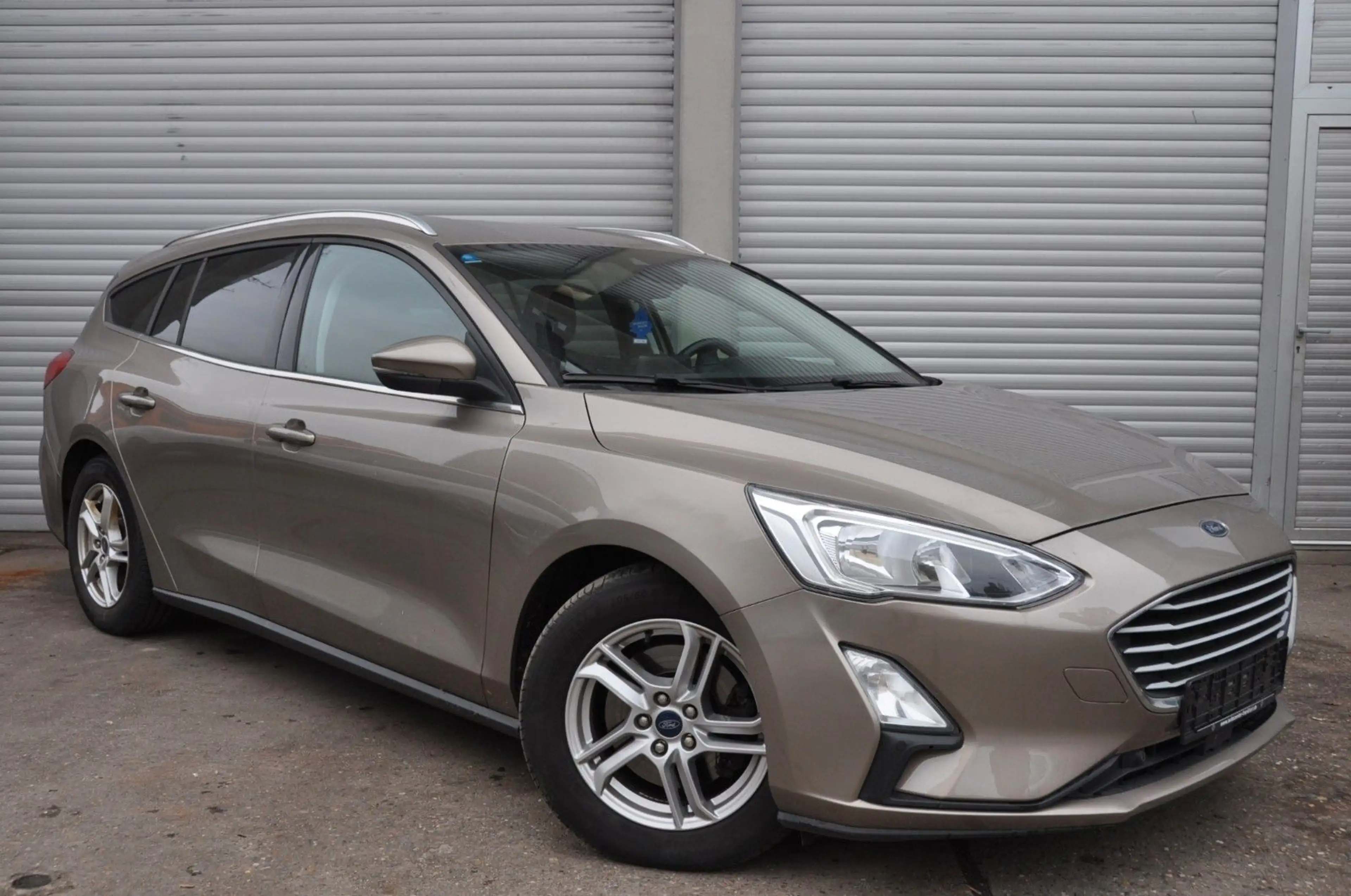 Ford Focus 2,0 tdci Turnier Cool & Connect — photo 2