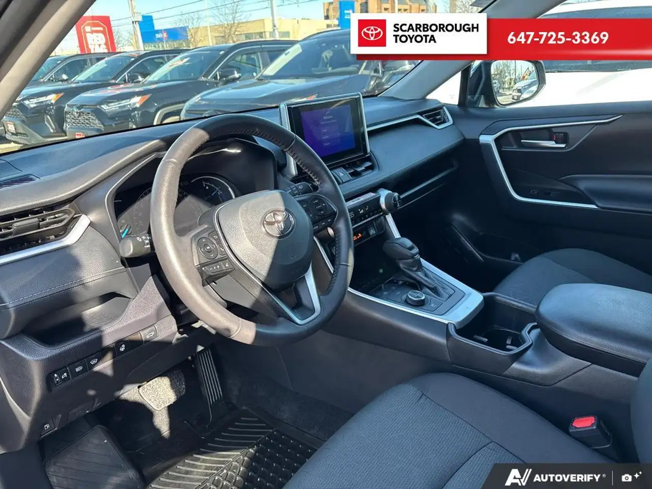 Toyota RAV 4 снимка Toyota RAV 4