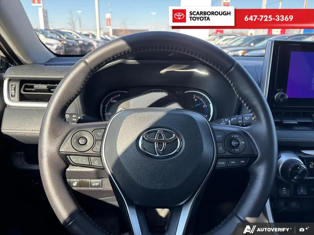 Toyota RAV 4 снимка Toyota RAV 4