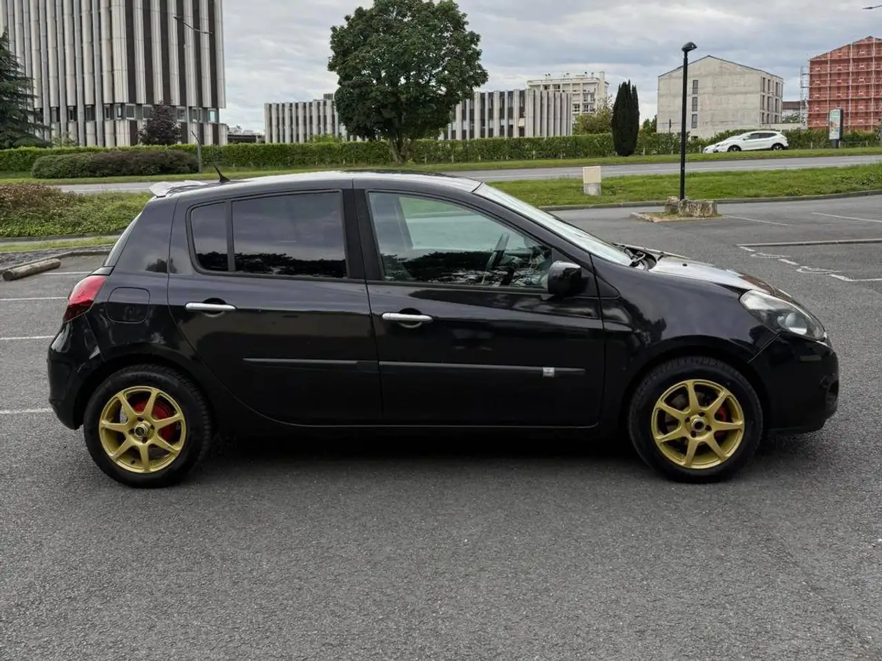 Renault Clio Citadine 5 portes — photo 7