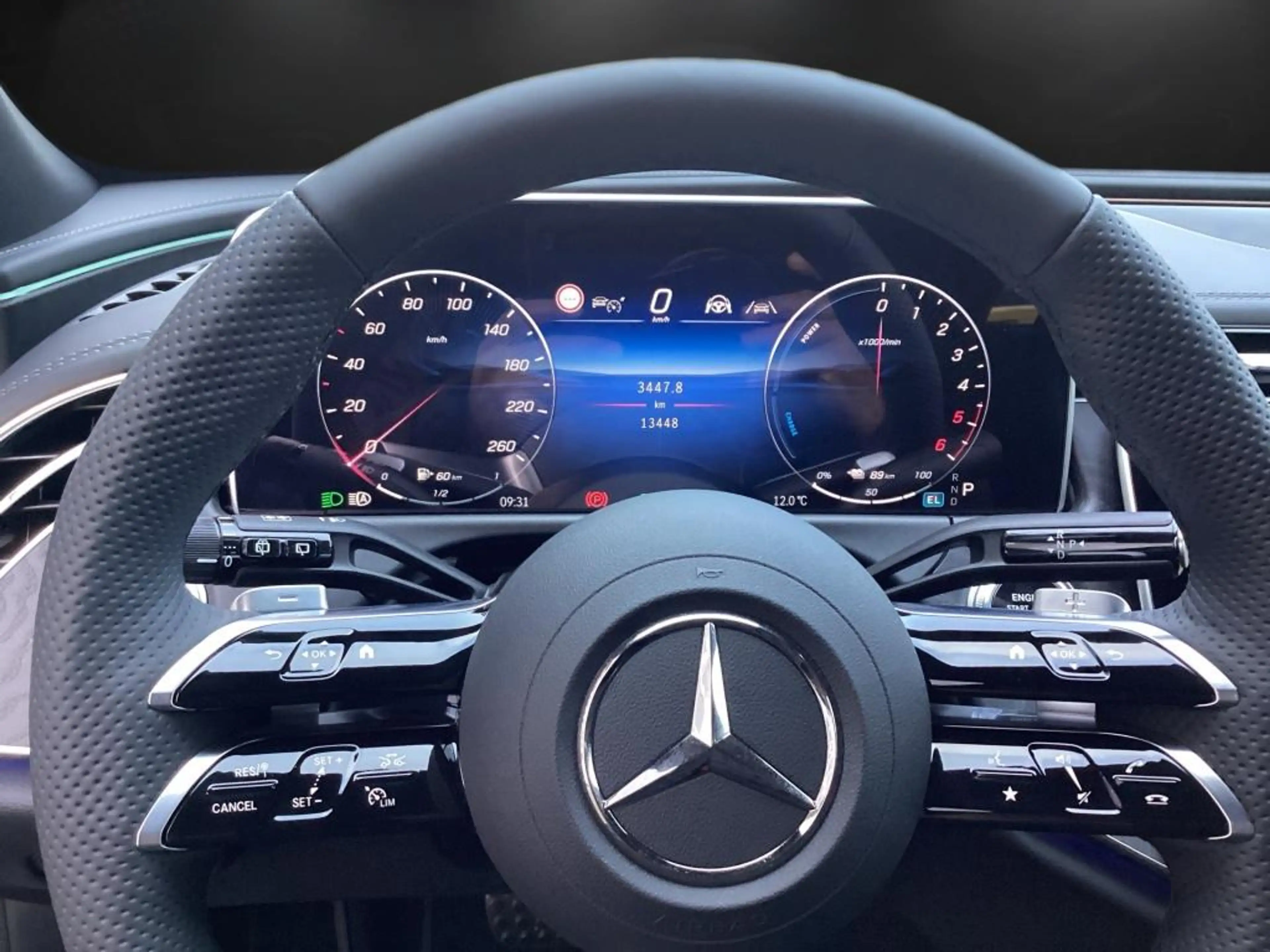 Mercedes-Benz E 300 de T AMG +360°+MEMORY+AMBI+TOTW+DISTR+AHK — photo 8