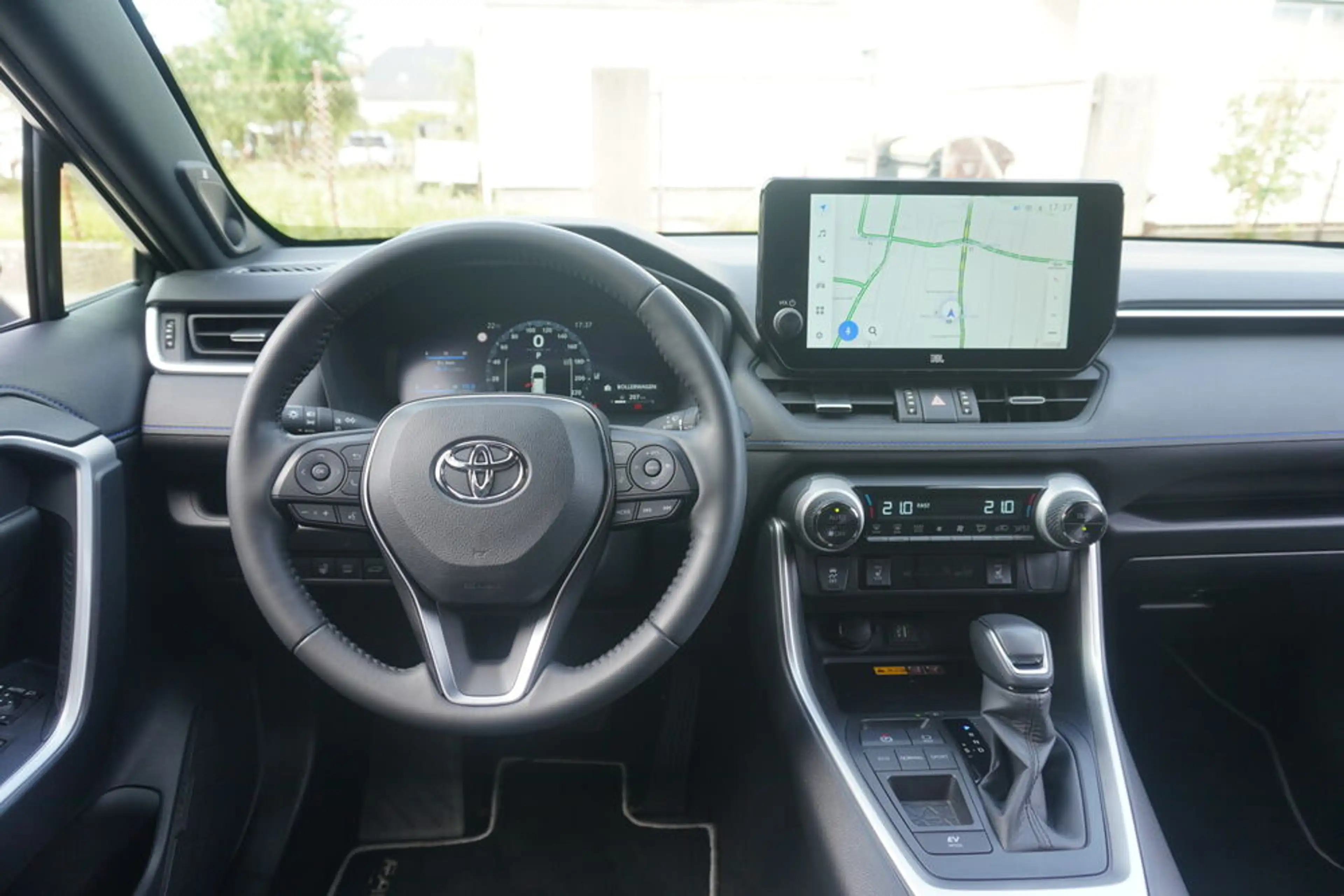 Toyota RAV 4 2,5 Hybrid Style 2WD Aut. — photo 9