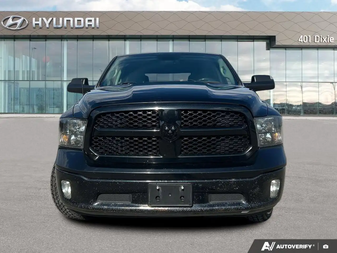 RAM 1500 снимка RAM 1500