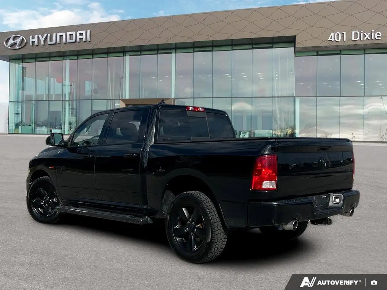 RAM 1500 снимка RAM 1500