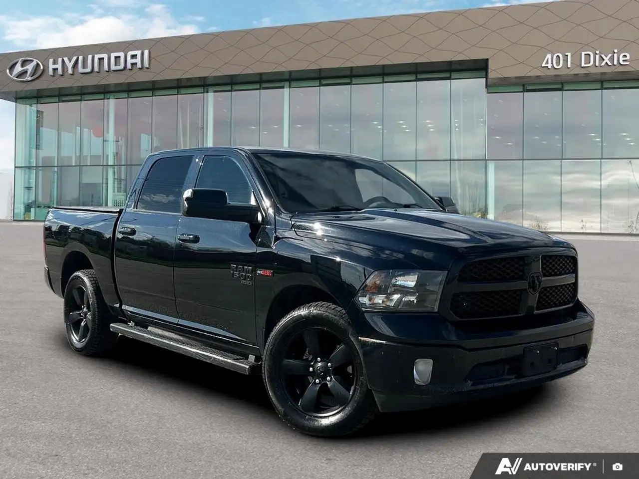 RAM 1500 снимка RAM 1500