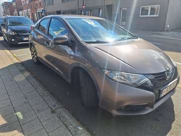 Civic 1.6 i-DTEC Sport
