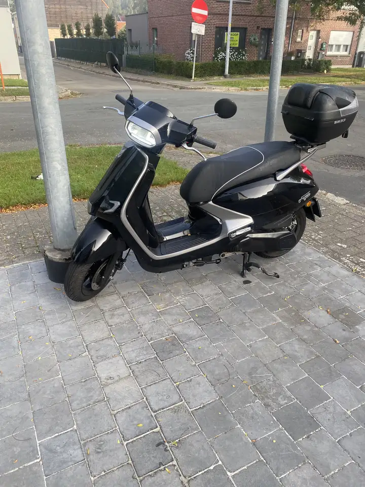 Sym Fiddle 125