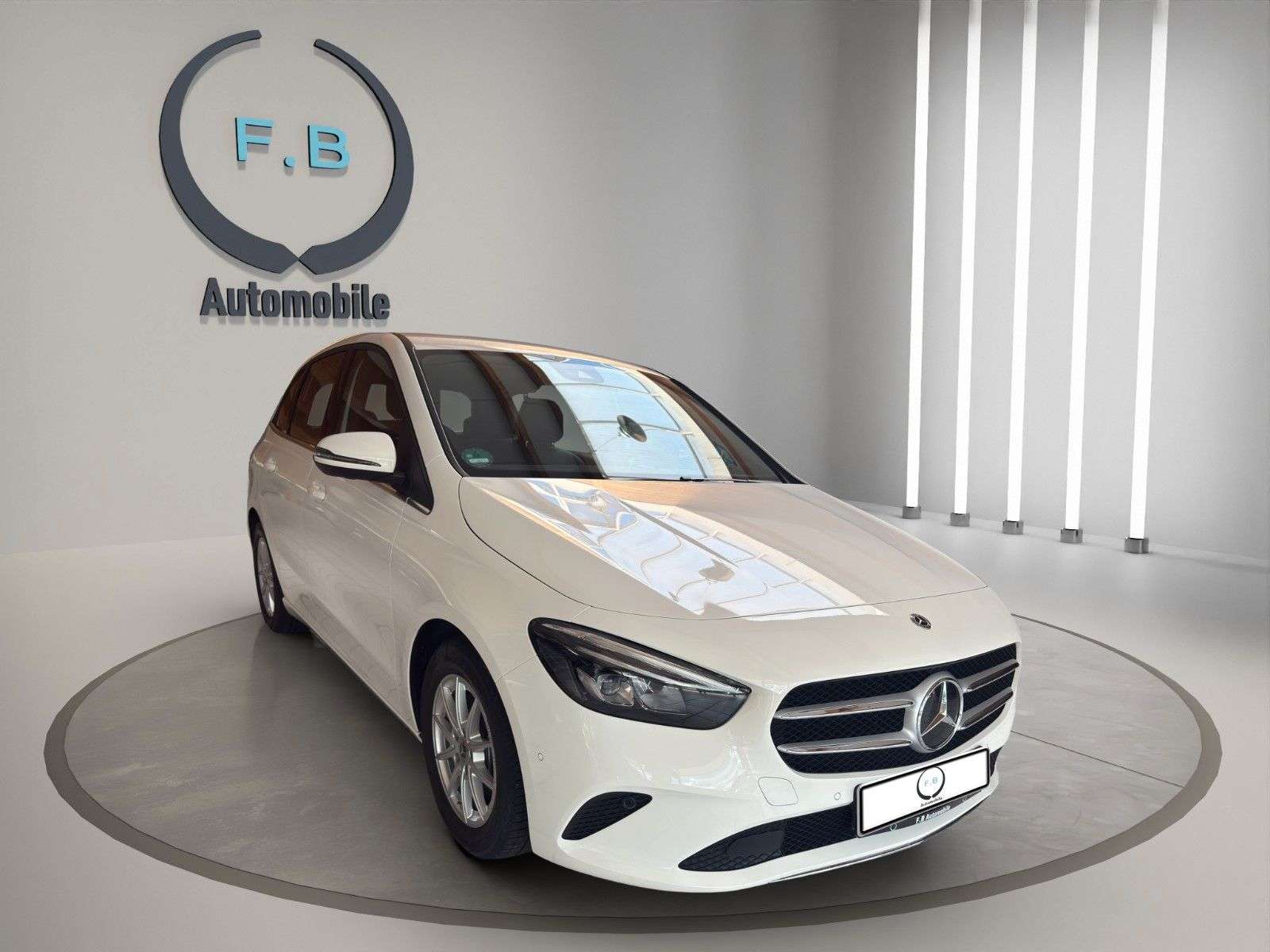 Second hand Mercedes Benz B-Class 180