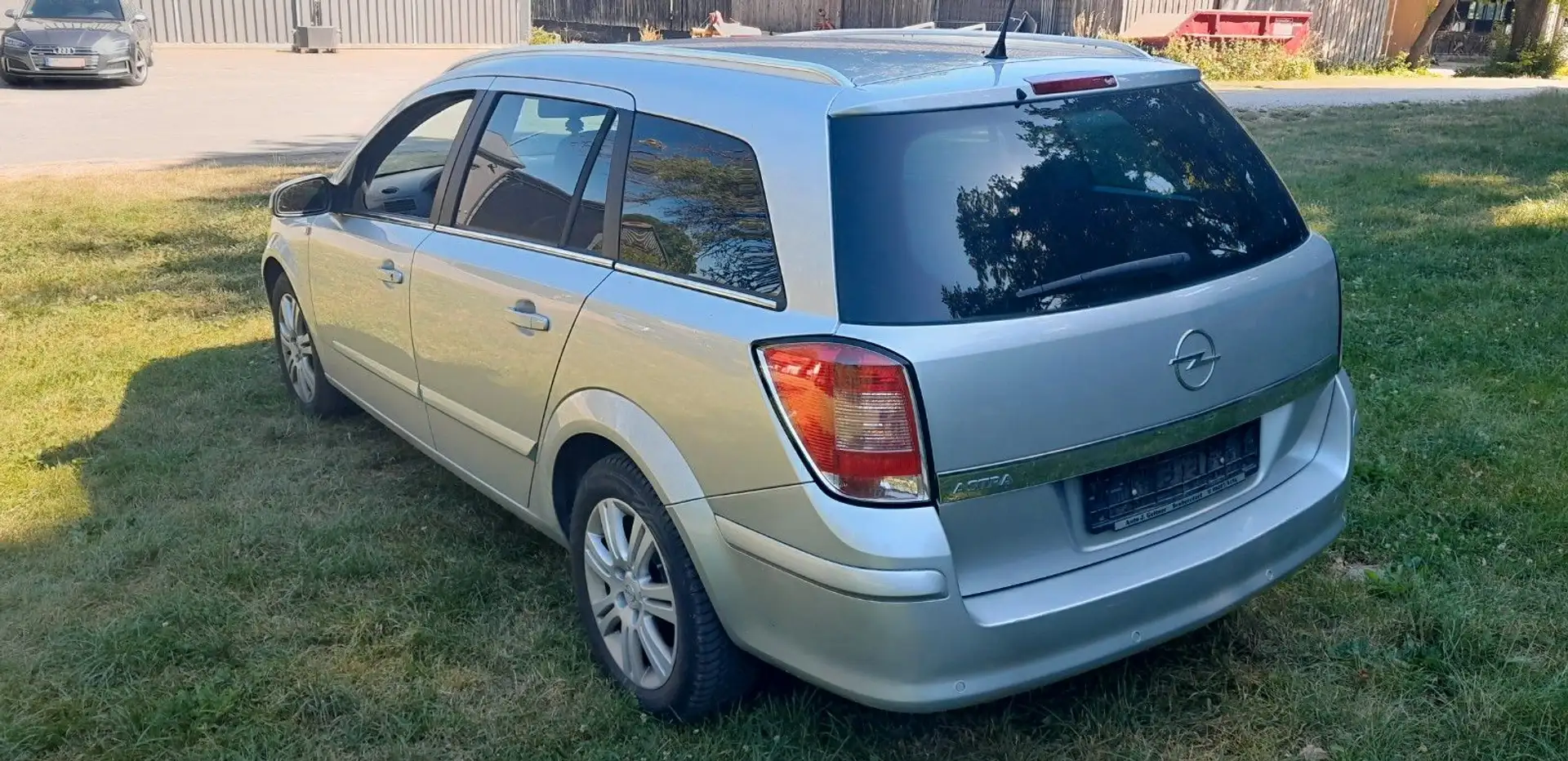 Opel Astra H Caravan Innovation "110 Jahre" Argento - 2
