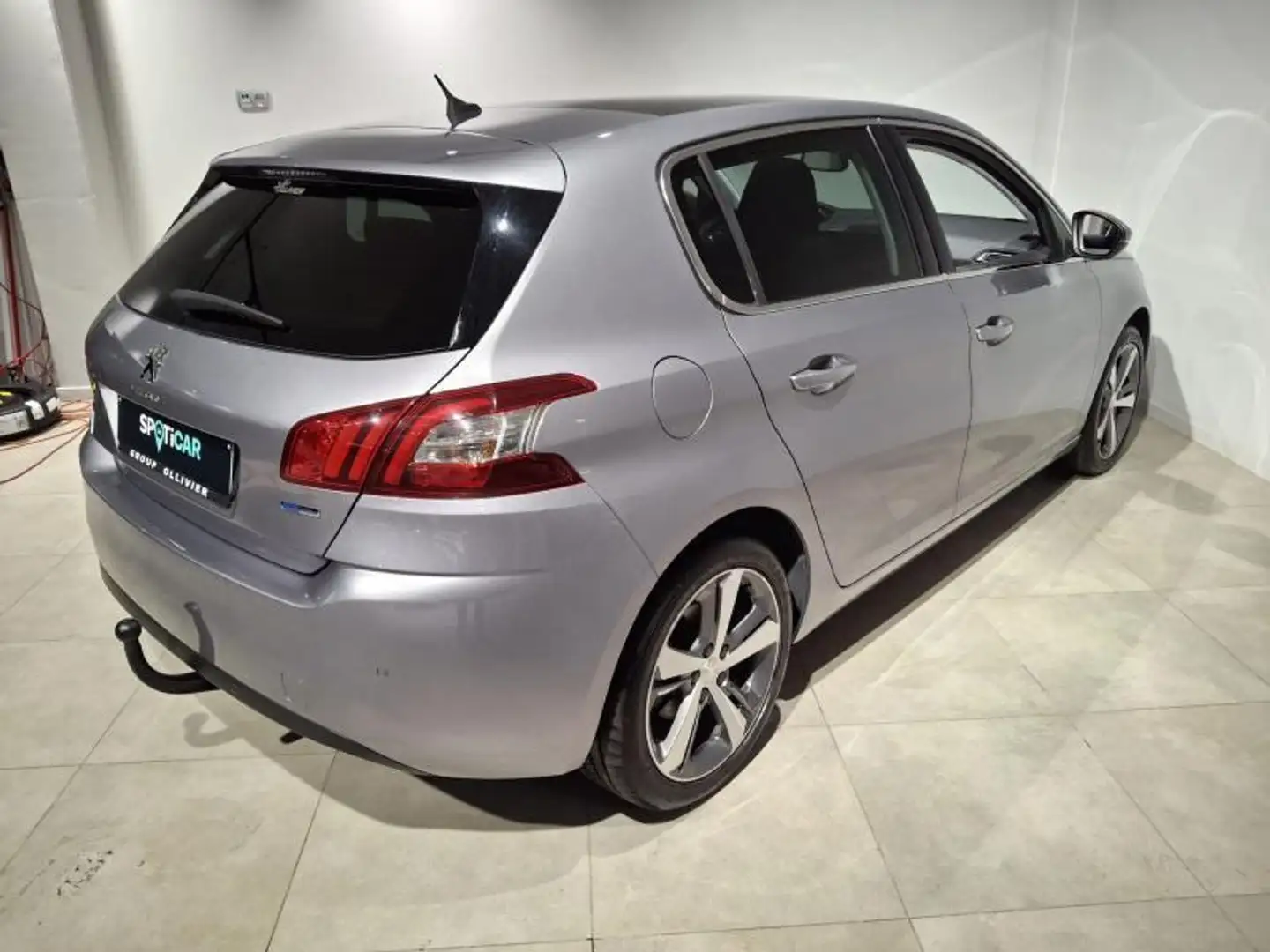 Peugeot 308 Allure - Full Led - Pano - Cam Grijs - 2