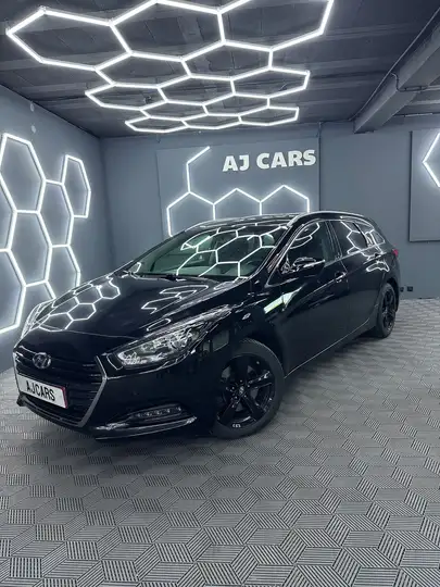 Hyundai i40 1.7 140Ch CRDi Trend *AUTOMATIQUE *SIEGES CHAUFFANTS *CAMERA *GARANTIE 12 MOIS