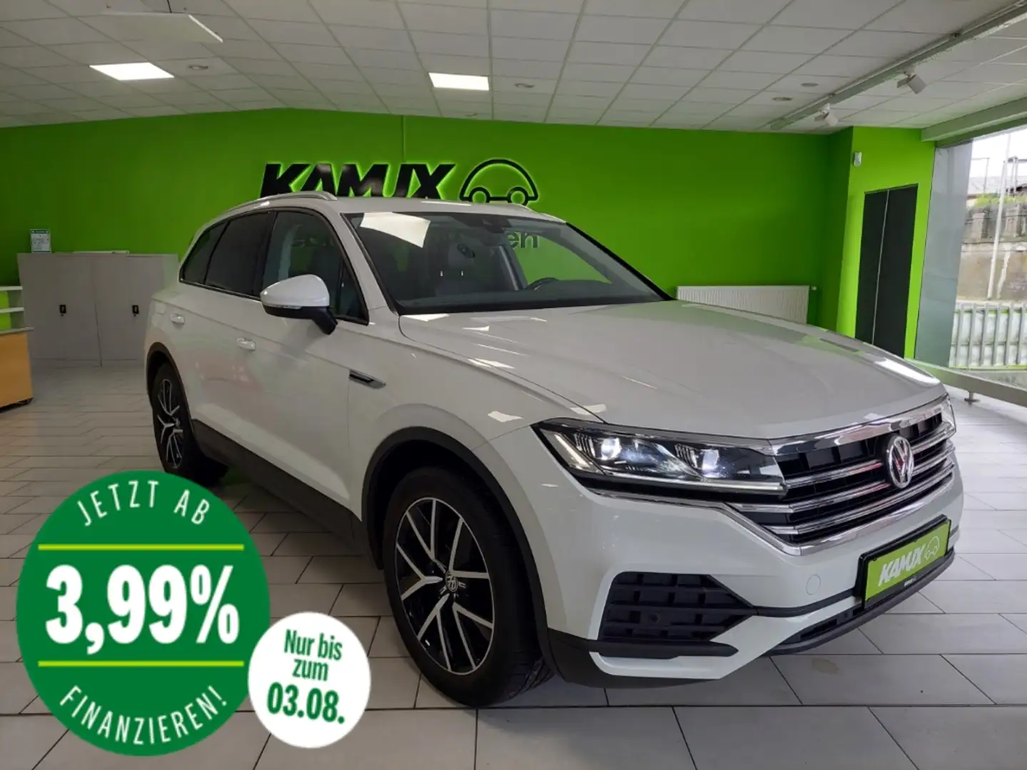 Volkswagen Touareg 3.0TDI V6 4M Tiptronic+LED+NAVI+AHK+PDC Weiß - 1