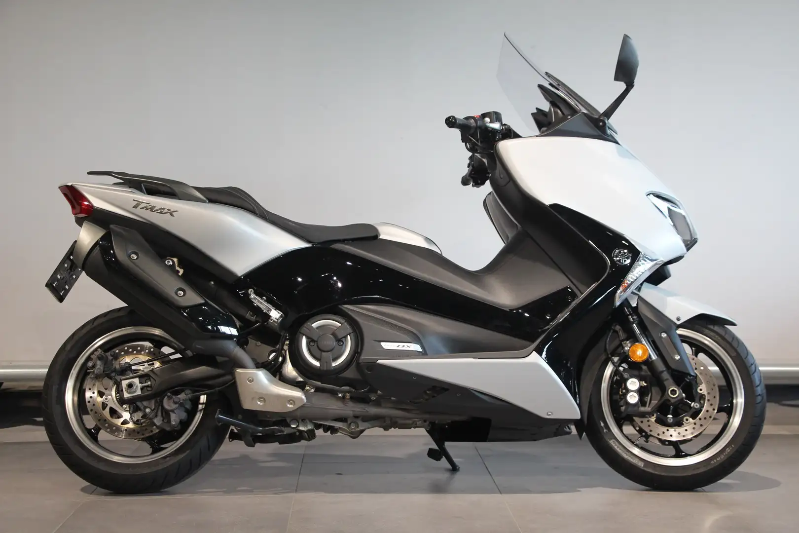 Yamaha TMAX 530 T-MAX DX BOMVOL EXTRA'S Gris - 1