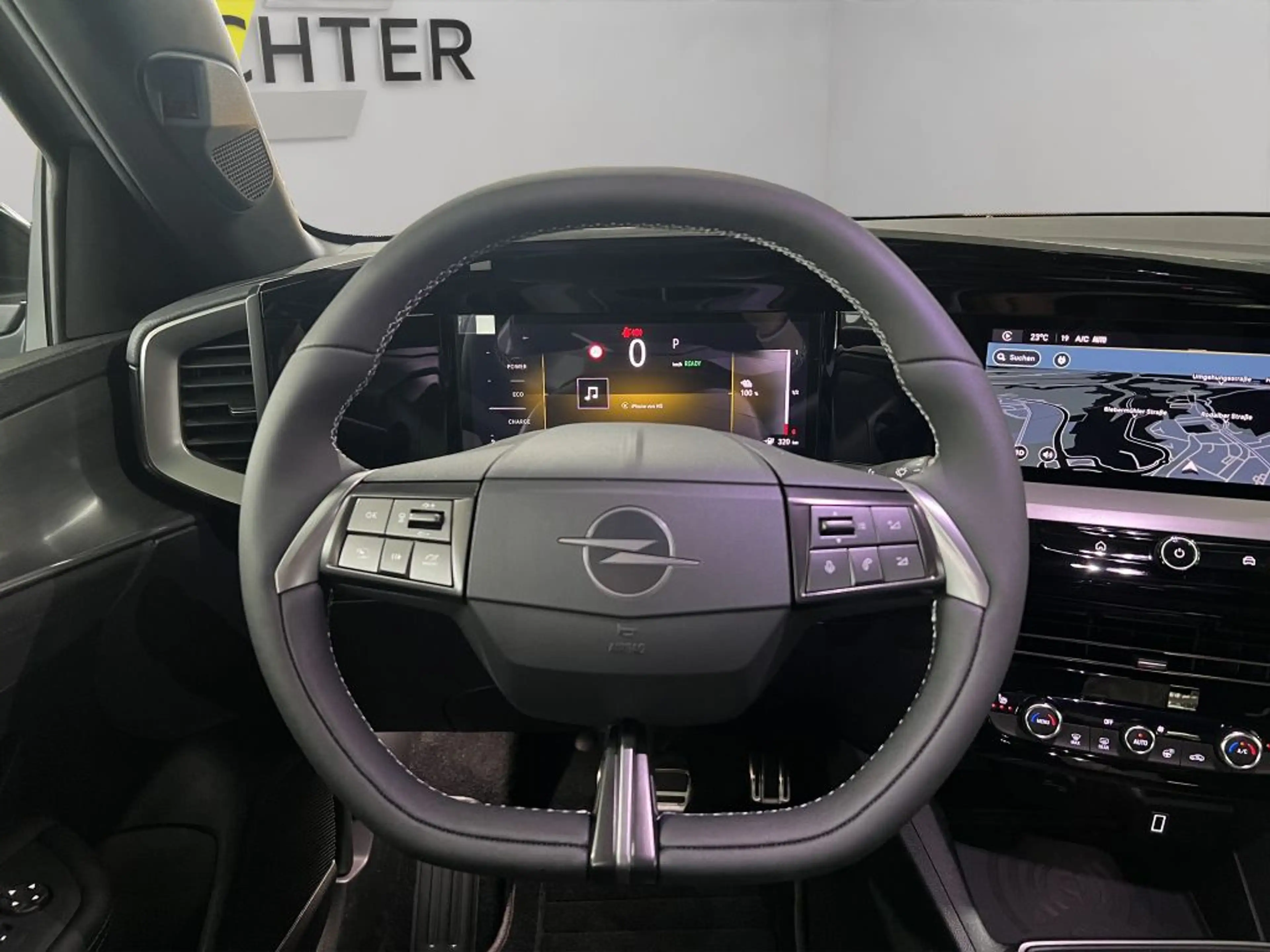 Opel Mokka-E GSE — photo 10